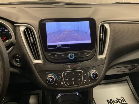 Used 2024 Chevrolet Malibu LT image 22