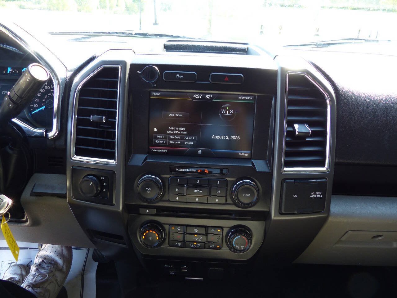 Used 2015 Ford F150 XLT w/ Equipment Group 302A Luxury AWD/4WD image 35