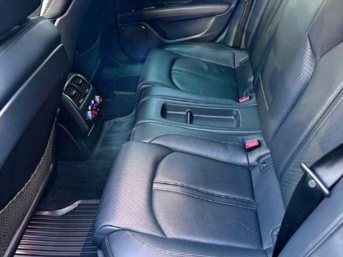 Used 2017 Audi S7 Prestige w/ S7 Sport Package image 26