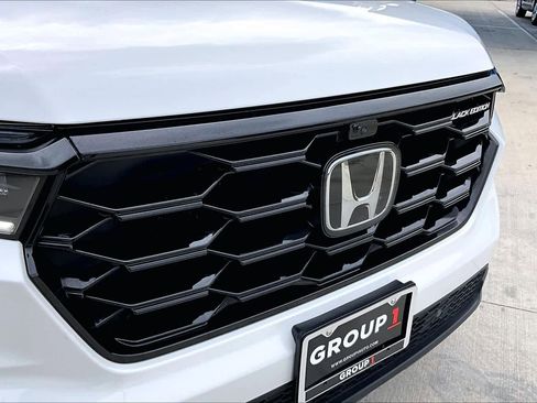 Used 2025 Honda Pilot Black Edition image 30