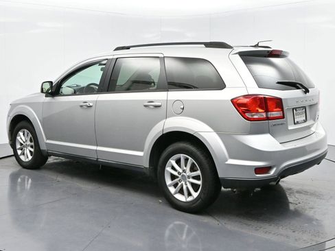 Used 2013 Dodge Journey SXT w/ Flexible Seating Group image 5