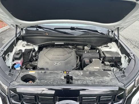 Certified 2025 Hyundai Palisade Limited AWD/4WD image 27