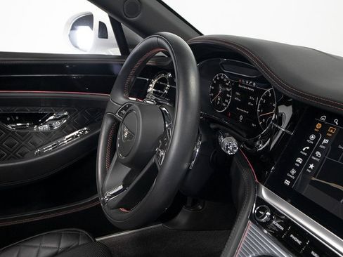 Used 2020 Bentley Continental GT image 47