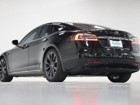 Used 2021 Tesla Model S Long Range Plus AWD/4WD image 12