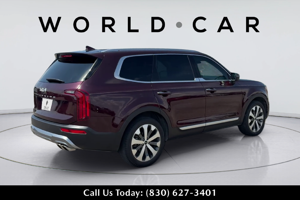 Used 2022 Kia Telluride S FWD image 5