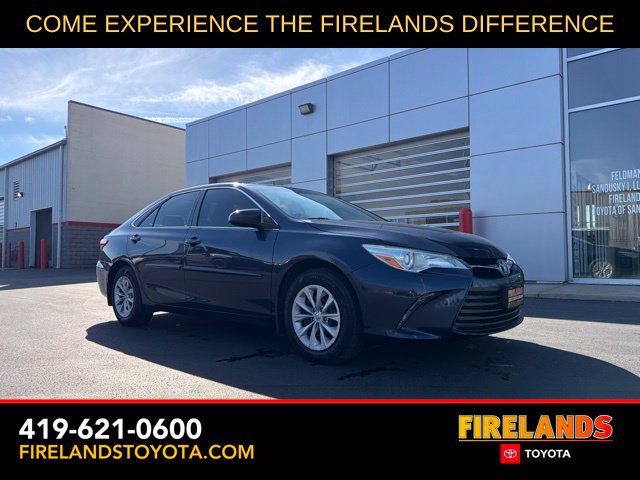 Used 2015 Toyota Camry LE FWD image 1