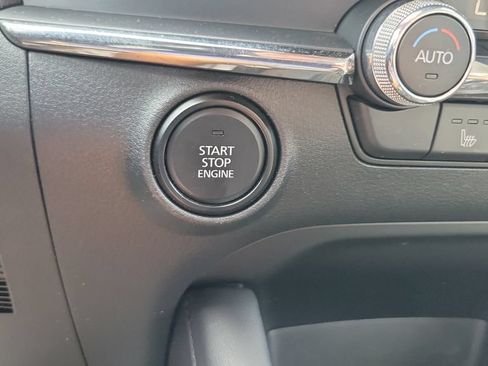Used 2023 MAZDA MAZDA3 s FWD image 24