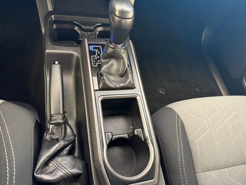 Used 2020 Toyota Tacoma TRD Off-Road image 34