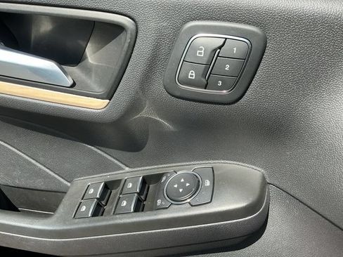 Used 2021 Ford Escape Titanium w/ Titanium Elite Package AWD/4WD image 12