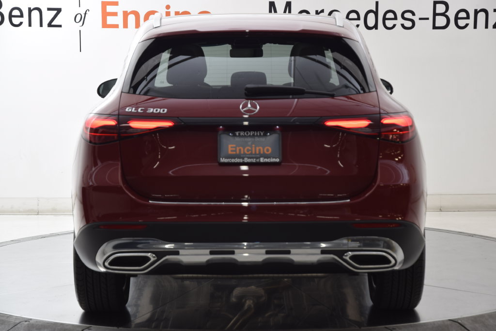 Certified 2026 Mercedes-Benz GLC 300 image 5