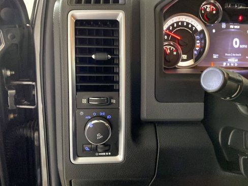 Used 2014 RAM 1500 Big Horn AWD/4WD image 34