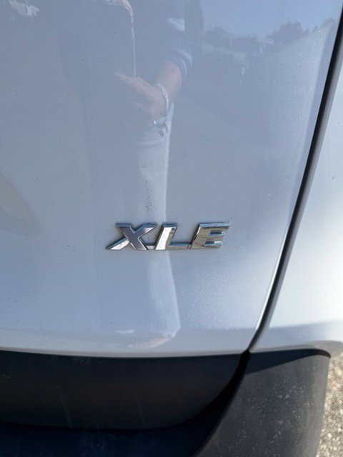Used 2025 Toyota RAV4 XLE FWD image 10