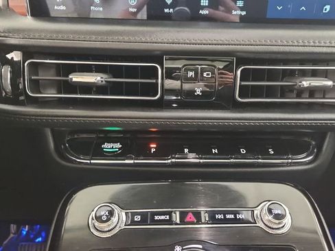 Used 2022 Lincoln Nautilus Reserve w/ Equipment Group 201A image 35