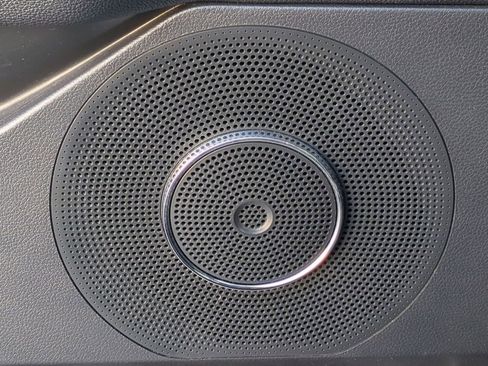 Used 2022 Ford Expedition Max XLT image 36