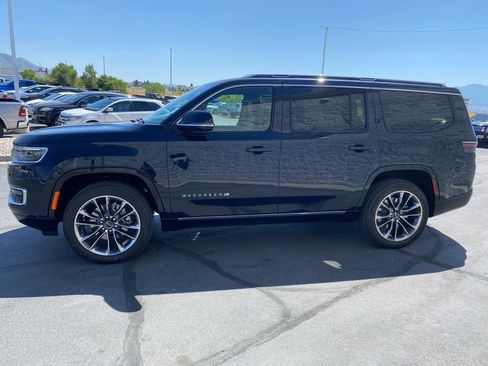 New 2025 Jeep Wagoneer Series III w/ Premium Group I image 5