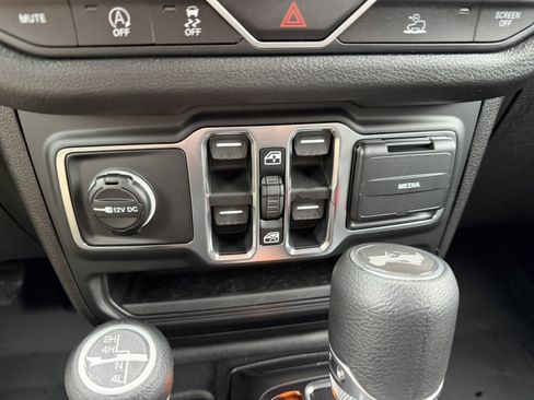 New 2026 Jeep Wrangler Unlimited Sport image 23