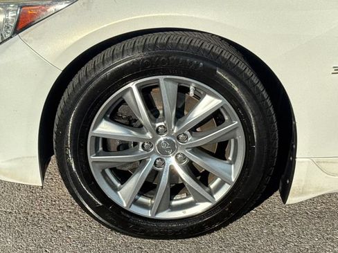 Used 2014 INFINITI Q50 Premium w/ Navigation Package AWD/4WD image 24