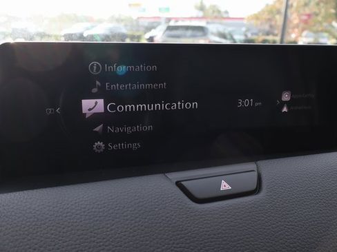 Certified 2025 MAZDA CX-90 Plug-In Hybrid w/ Preferred image 39