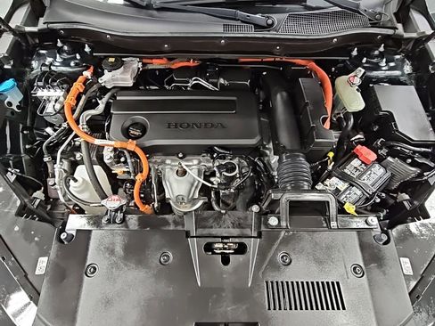 Used 2025 Honda CR-V Sport Touring image 45