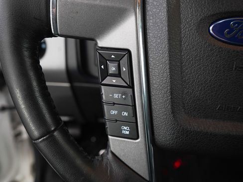 Used 2015 Ford Expedition EL Platinum image 20