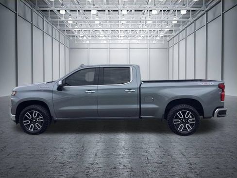 Used 2020 Chevrolet Silverado 1500 LTZ w/ LTZ Convenience Package AWD/4WD image 8
