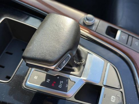 Used 2022 Audi A5 2.0T Premium image 23