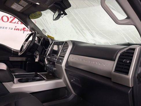 Certified 2020 Ford F350 Lariat w/ Chrome Package AWD/4WD image 17