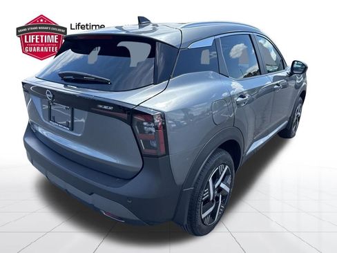 New 2026 Nissan Kicks SV w/ SV Premium Package FWD image 5