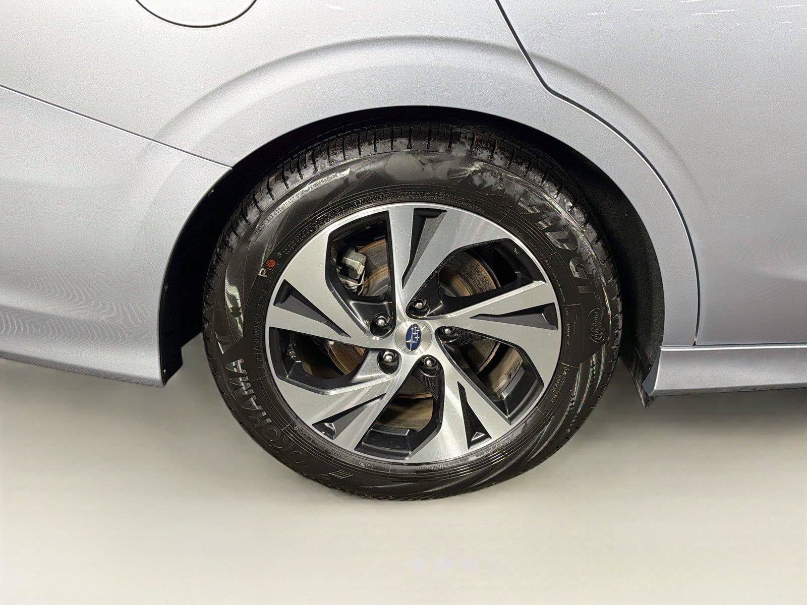 Used 2025 Subaru Legacy Premium AWD/4WD image 34