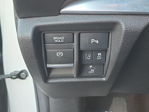 Used 2019 Acura MDX SH-AWD w/ Technology Package image 26