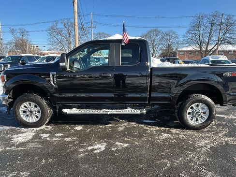 Used 2022 Ford F250 XL w/ STX Appearance Package image 4