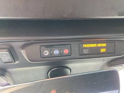 Used 2019 Chevrolet Camaro SS image 22