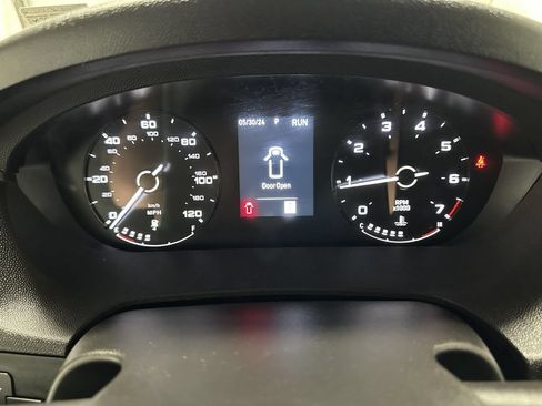 Used 2023 RAM ProMaster 3500 FWD image 24