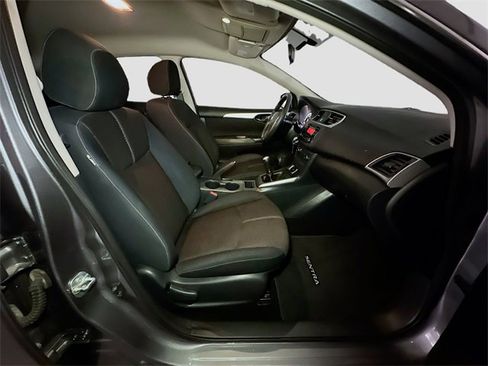 Used 2017 Nissan Sentra S image 22