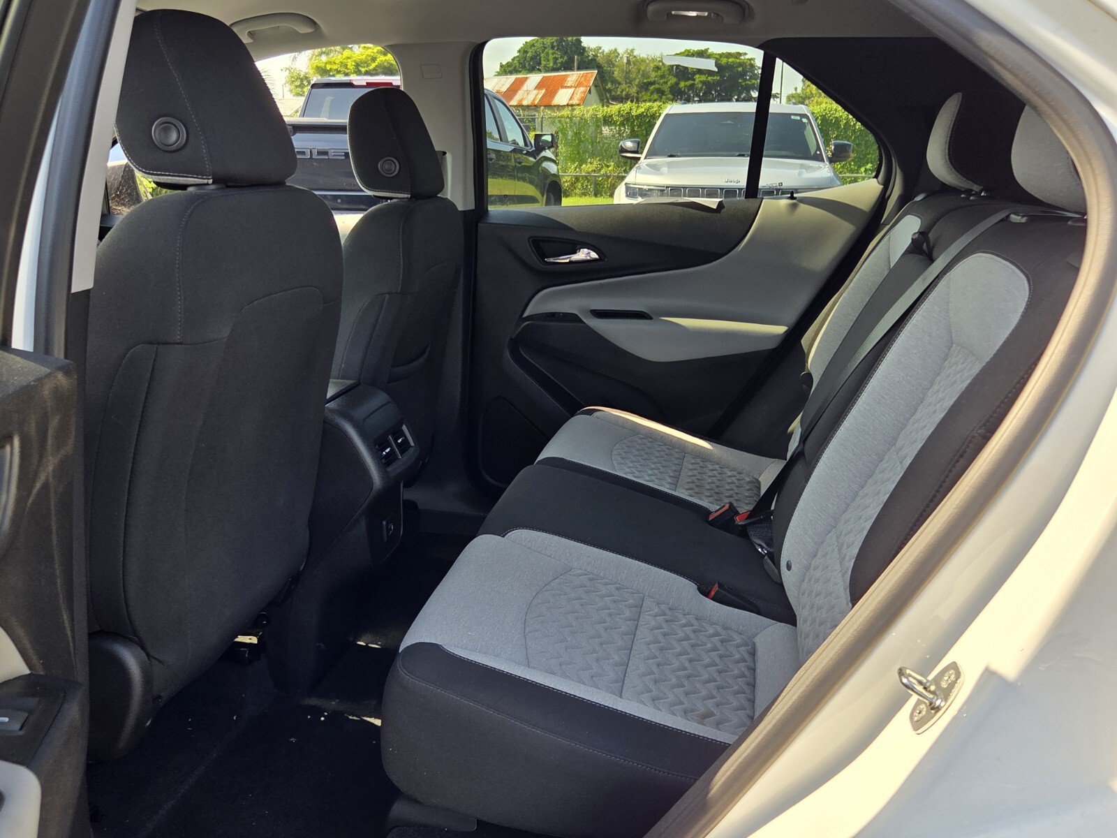 Certified 2022 Chevrolet Equinox LS w/ LS Convenience Package FWD image 10