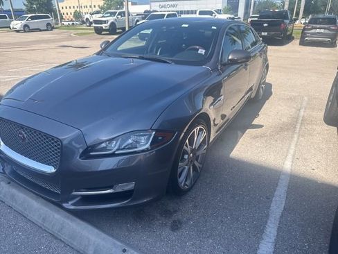 Used 2019 Jaguar XJ L Portfolio RWD image 1