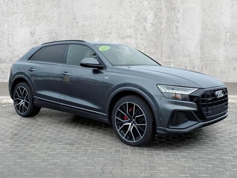 Used 2019 Audi Q8 Prestige w/ Year 1 Package image 2