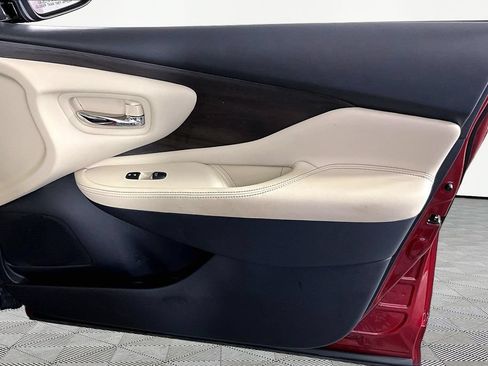 Used 2022 Nissan Murano Platinum w/ Cargo Package FWD image 27