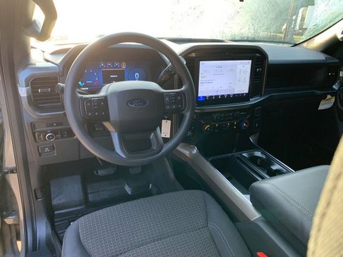 Used 2025 Ford F150 STX w/ Equipment Group 201A FX4 AWD/4WD image 18