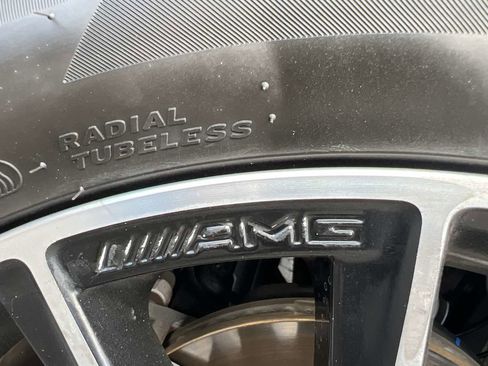 Used 2019 Mercedes-Benz GLC 350e 4MATIC image 26