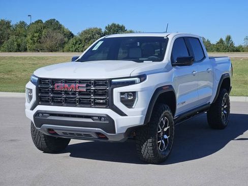 New 2026 GMC Canyon AT4X image 2