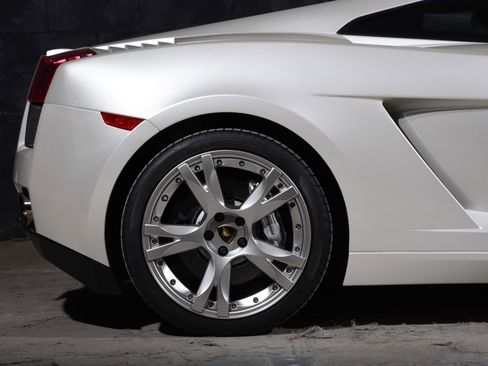 Used 2008 Lamborghini Gallardo AWD/4WD image 34
