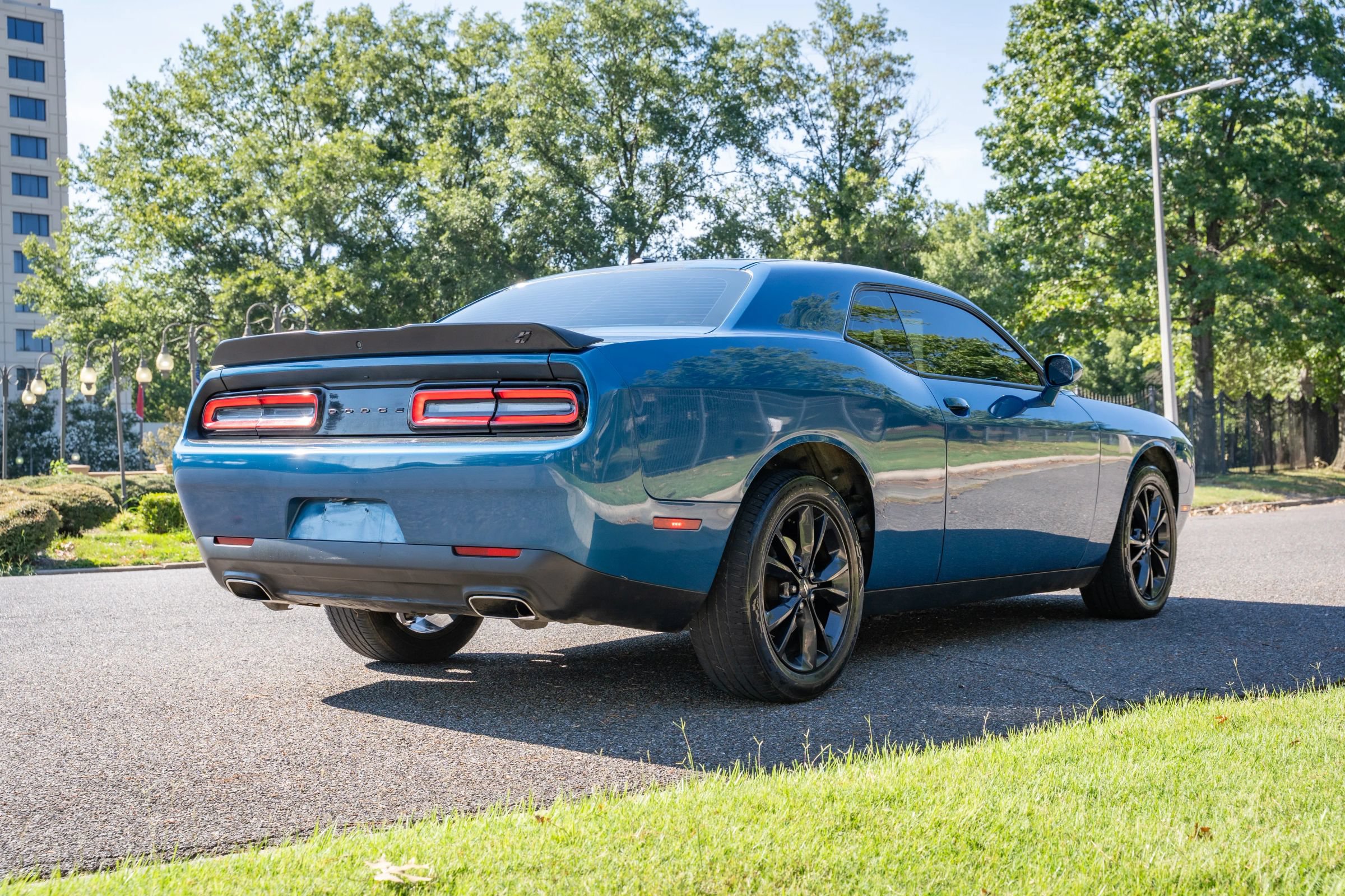 Used 2021 Dodge Challenger SXT w/ Blacktop Package AWD/4WD image 5
