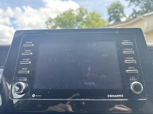 Used 2021 Toyota Camry LE FWD image 16