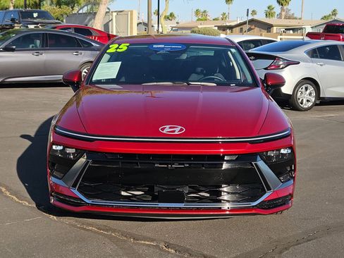 Used 2025 Hyundai Sonata SEL image 2