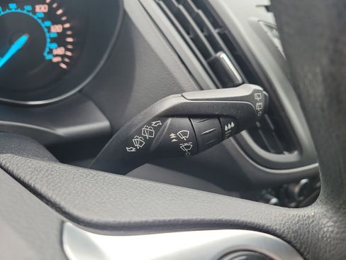 Used 2016 Ford Escape S image 30