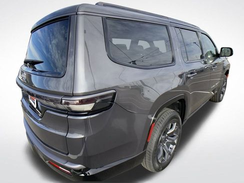 New 2026 Jeep Grand Wagoneer Limited w/ Premium Group II AWD/4WD image 5
