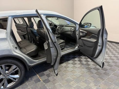Used 2022 Nissan Murano Platinum w/ Cargo Package image 21