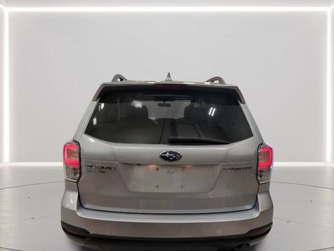 Used 2018 Subaru Forester 2.5i Premium w/ All-Weather Package AWD/4WD image 33