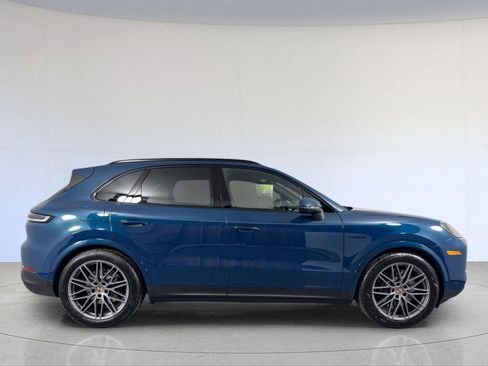 New 2026 Porsche Cayenne S AWD/4WD image 9